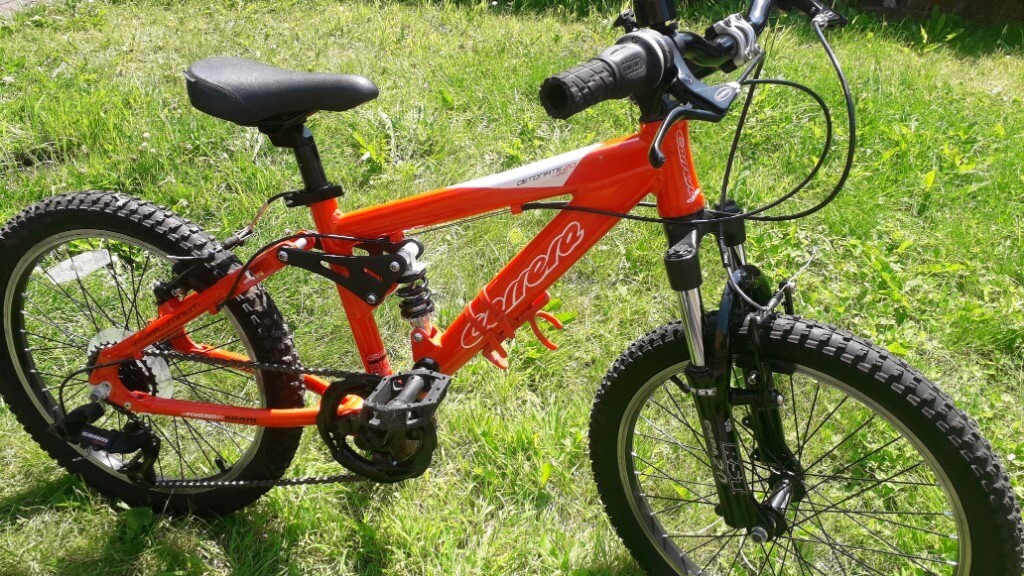carrera detonate halfords